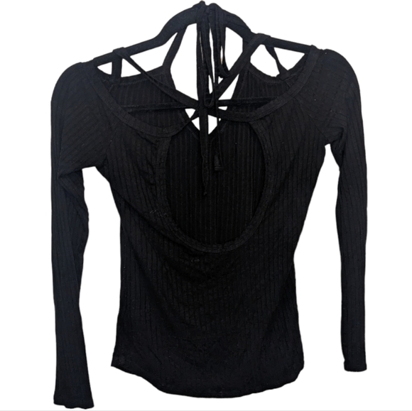 Black Criss Cross Open Back Long Sleeve Top S ✨🖤 - Picture 2 of 10